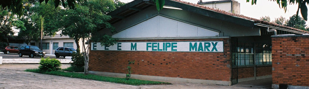 Greve do magistério inicia com pouca adesão em Taquara