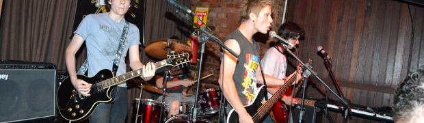 Carboicidio vence festival da Confraria Rock