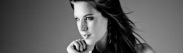 Princesa do Garota Verão foi uma das atrações da Kuchenfest