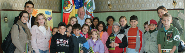 Estudantes de Taquara visitam prefeitura e museu