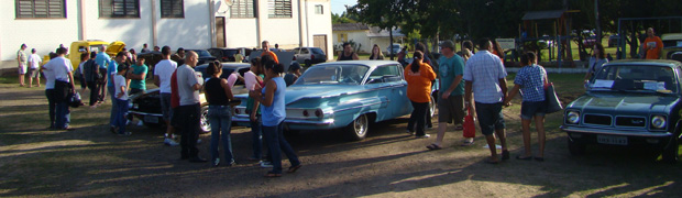 Encontro de Carros Antigos teve boa movimentação em Taquara