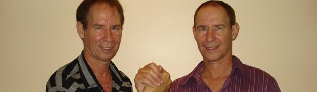 Dupla de irmãos é pioneira em formar bandas na região