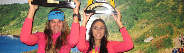 Atletas sobem ao pódio em prova de corrida em São Paulo