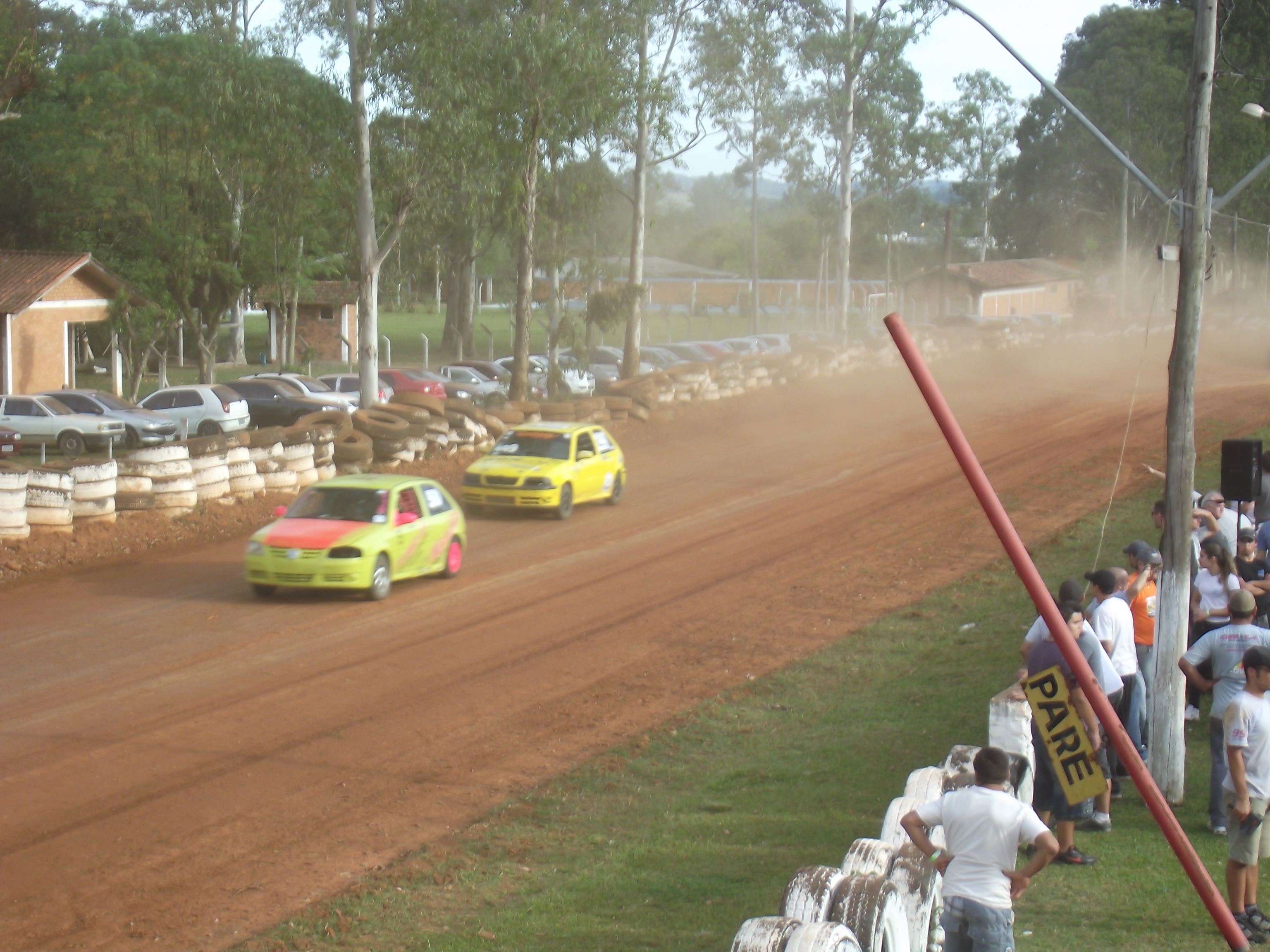 Público compareceu para prestigiar as disputas no Taquara Automóvel Clube