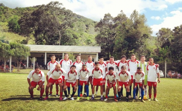 Associação Esportiva Padilhano promove integração no 1º Jogo das Estrelas