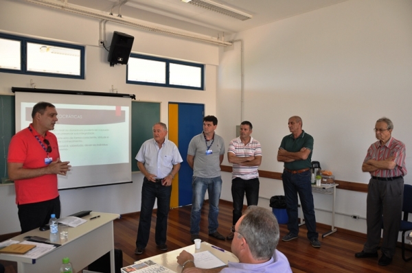 Faccat firma convênio com unidade argentina