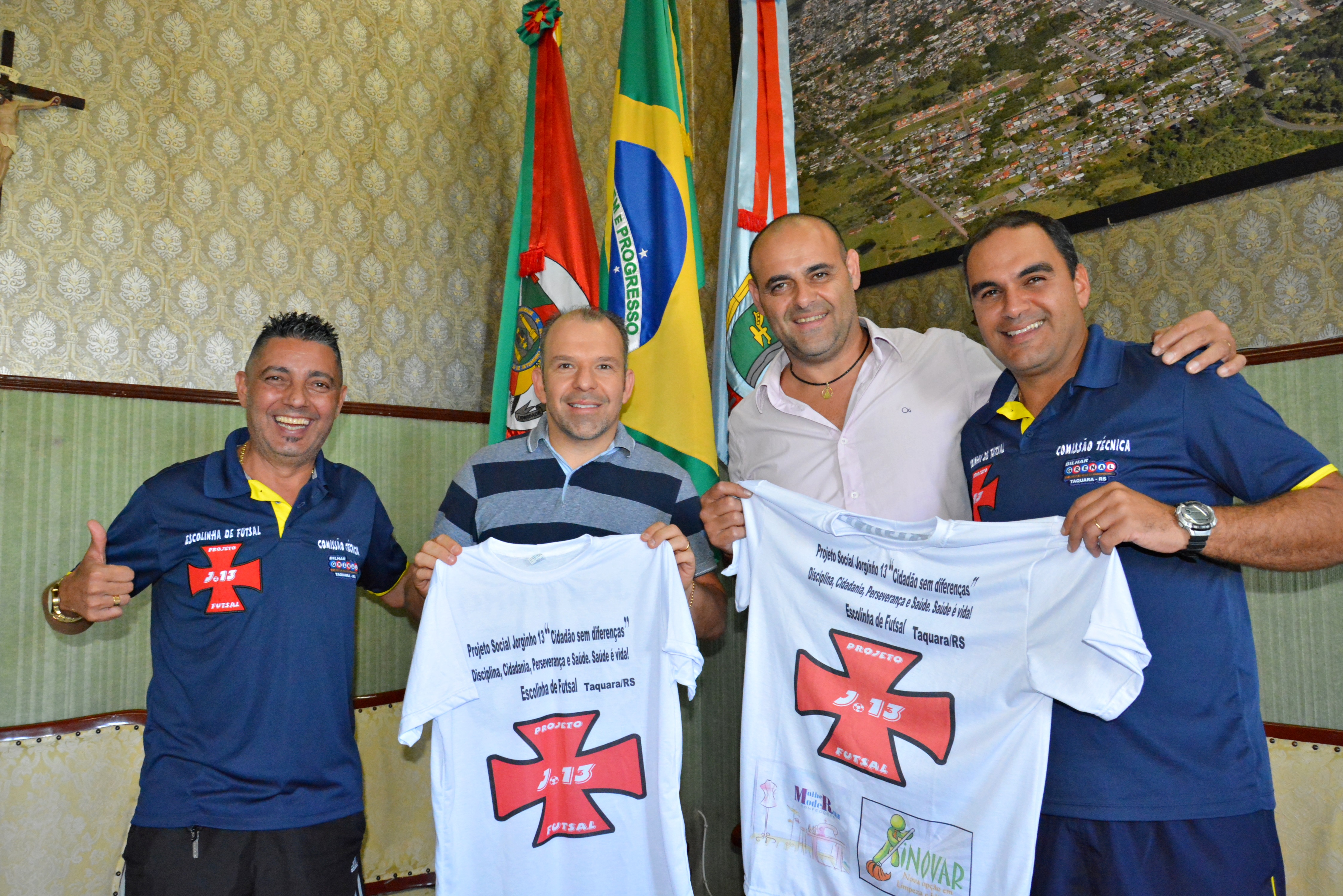 Escola de futebol voltada para meninos carentes apresenta proposta à Prefeitura de Taquara