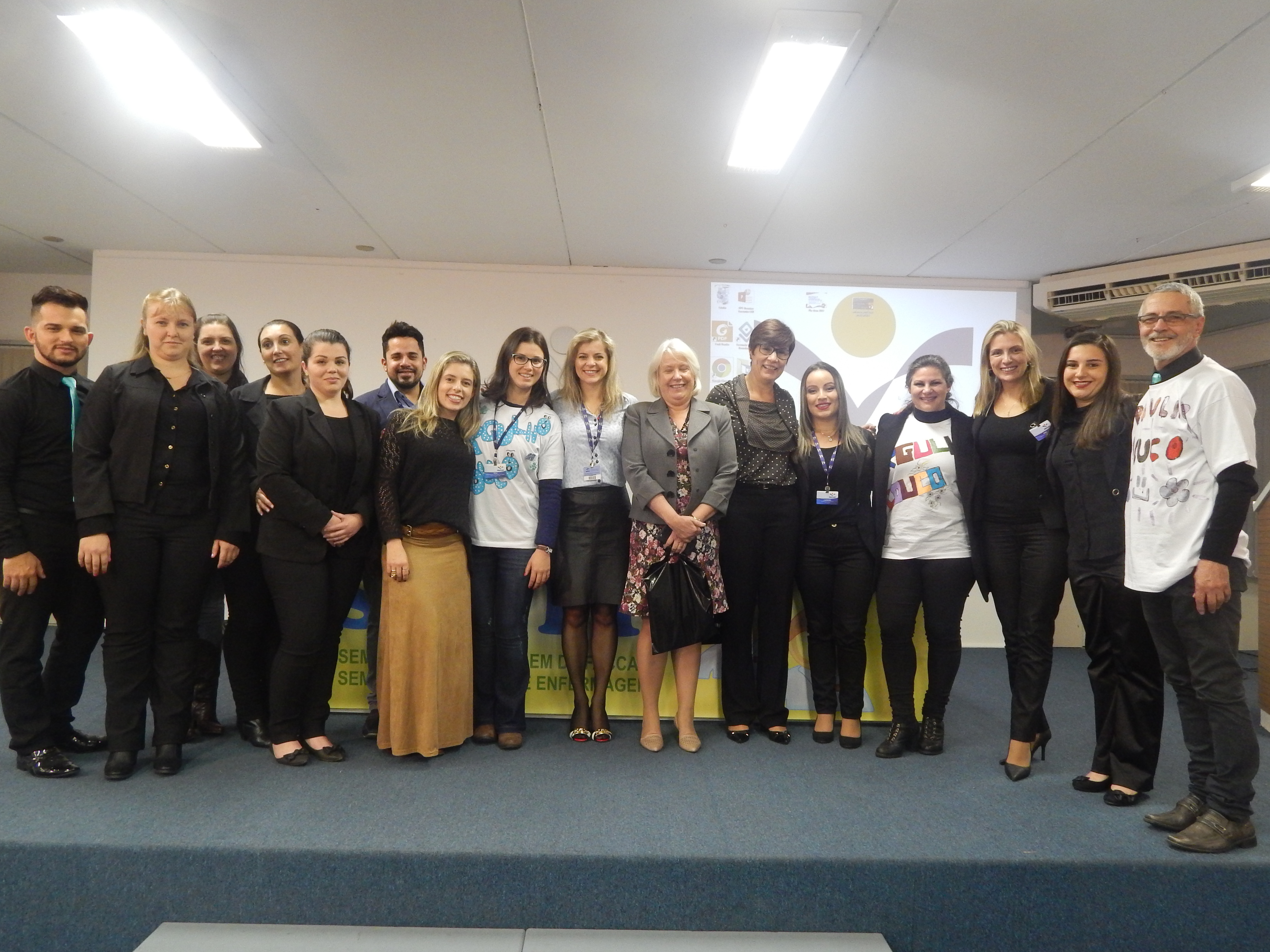 Semana da Enfermagem da Faccat prossegue até sábado