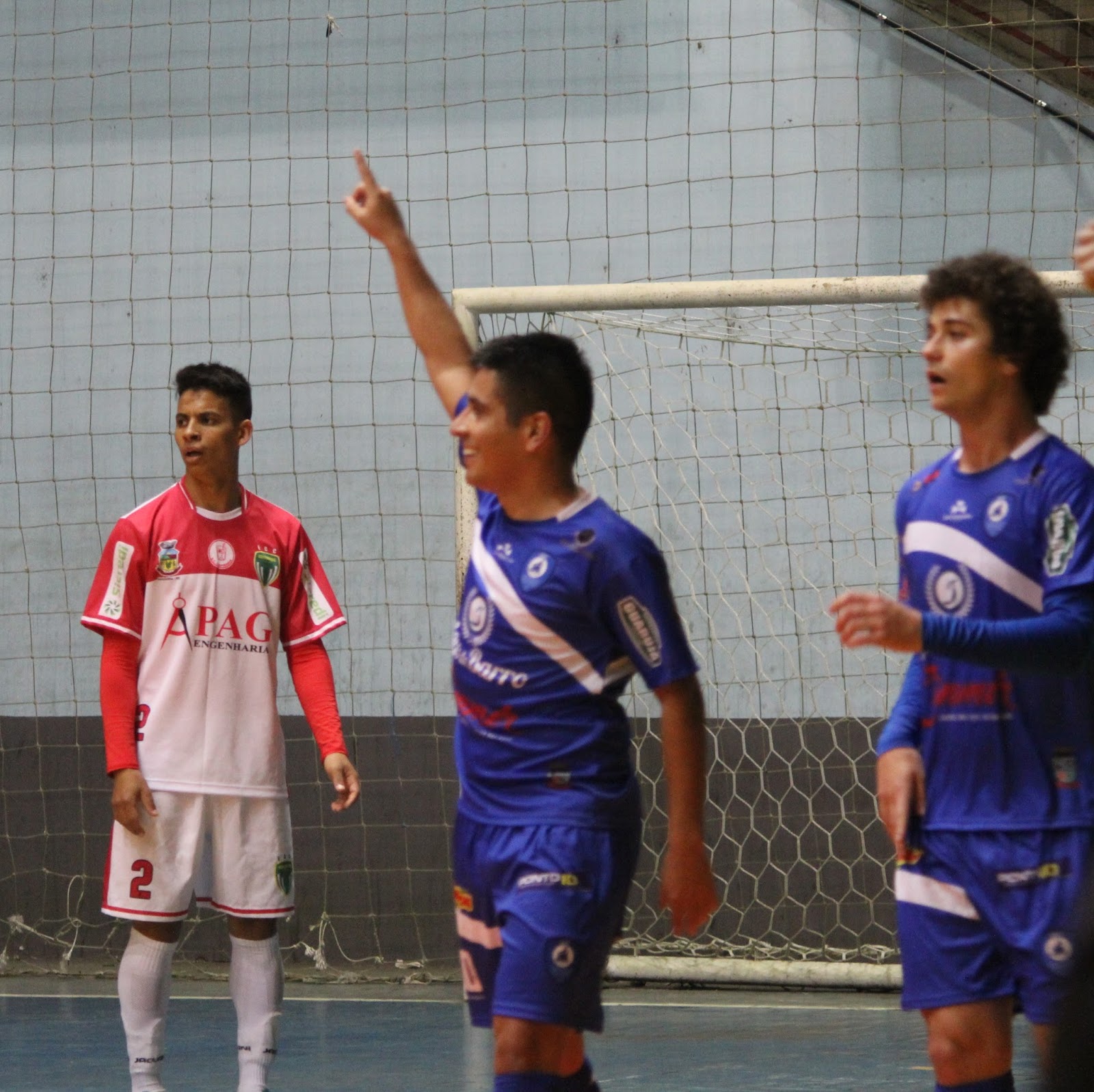 Vitória em casa mantém APF na liderança da Série Prata