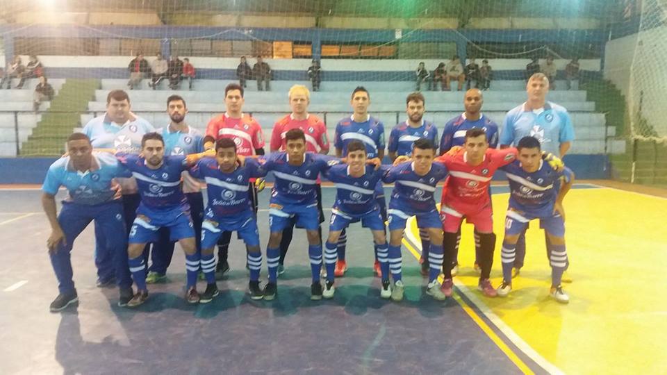 APF mantém 100% de aproveitamento fora de casa