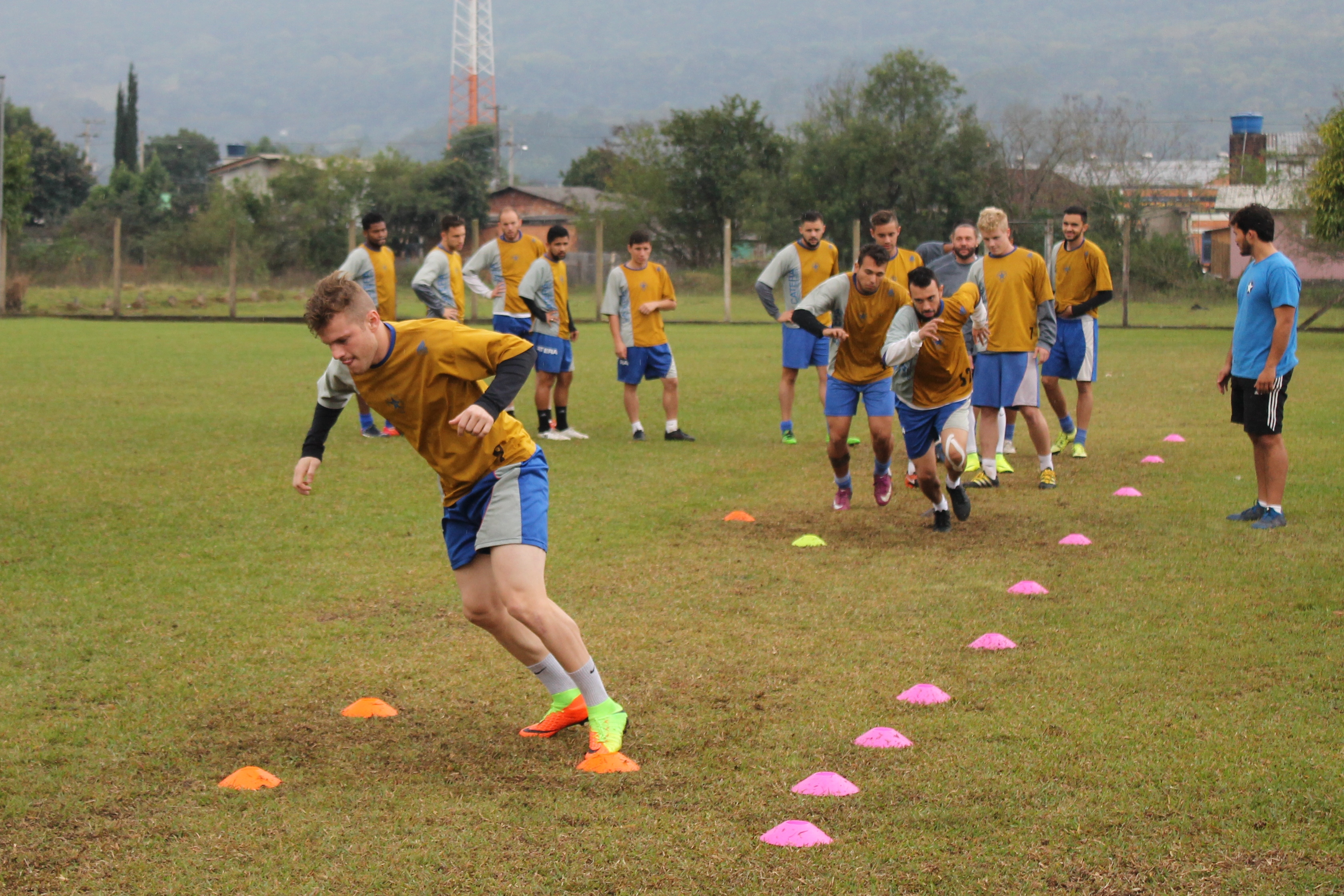 Empate em casa garante Igrejinha nas semifinais da Segunda Divisão