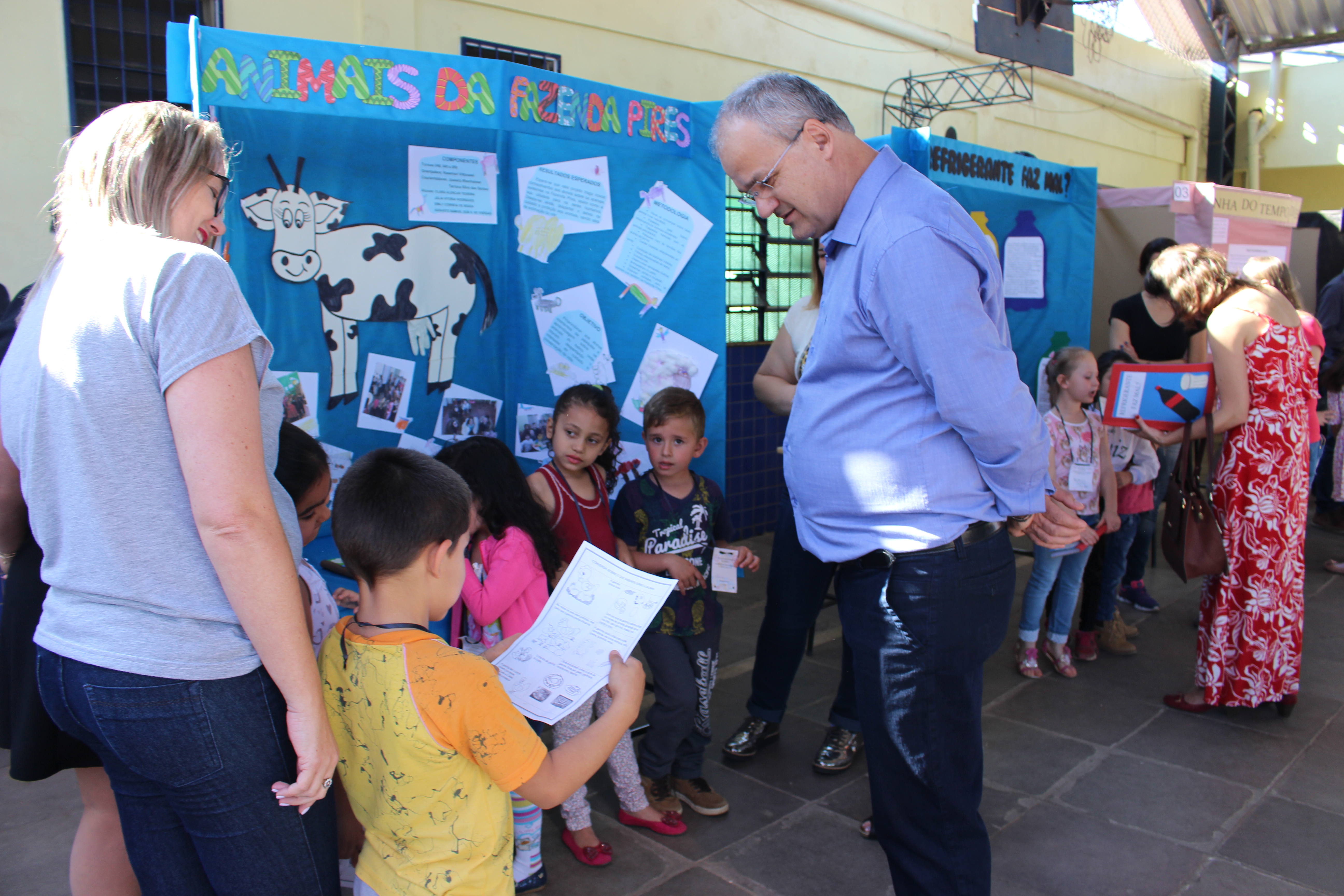 Escolas municipais de Parobé realizam feiras científicas e tecnológicas