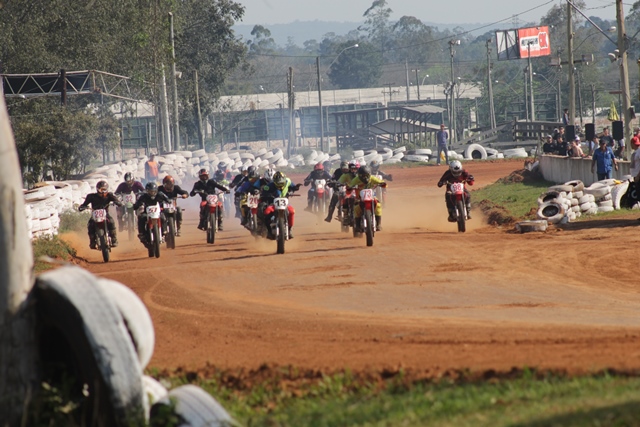 Dia de sol forte colabora com prova emocionante no TAC; veja vídeo e fotos