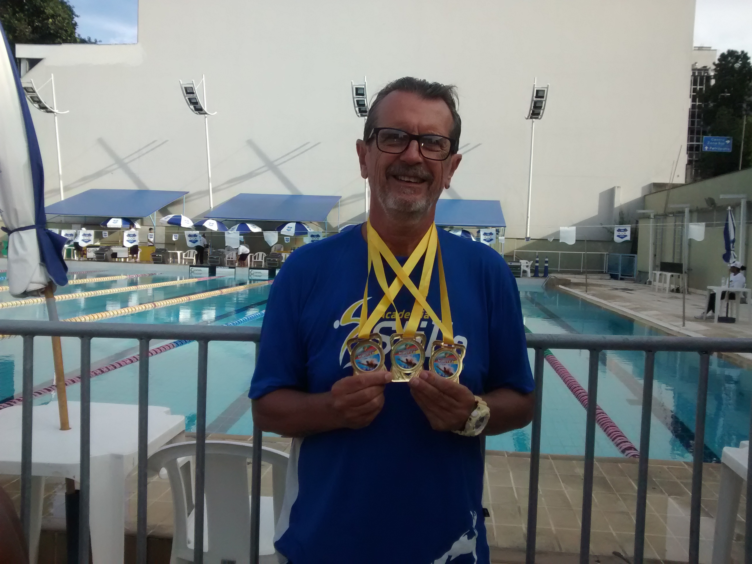 Chico retorna à disputa das competições de natação