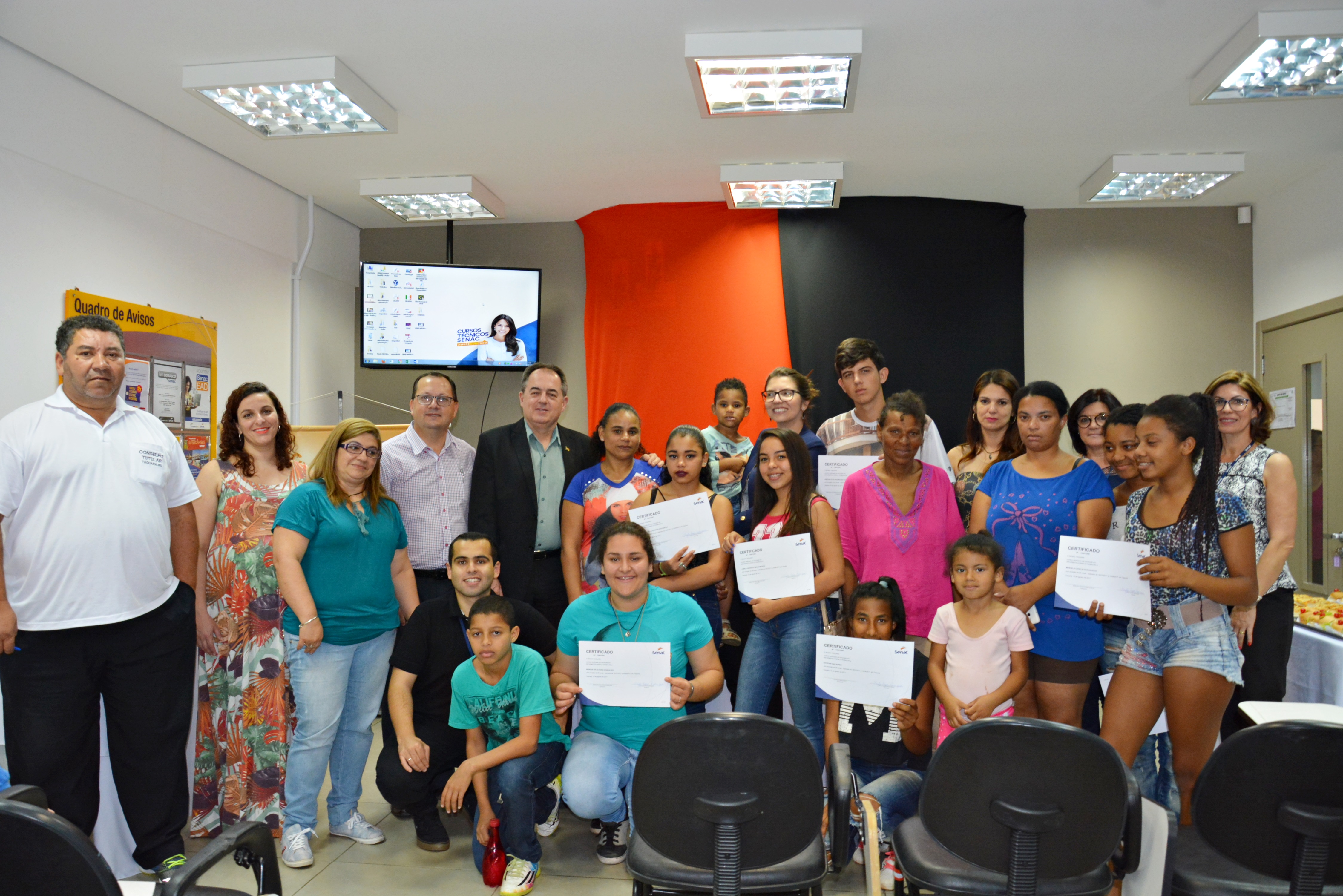 Jovens assistidos pelo CRAS em Taquara concluem curso voltado ao mercado de trabalho