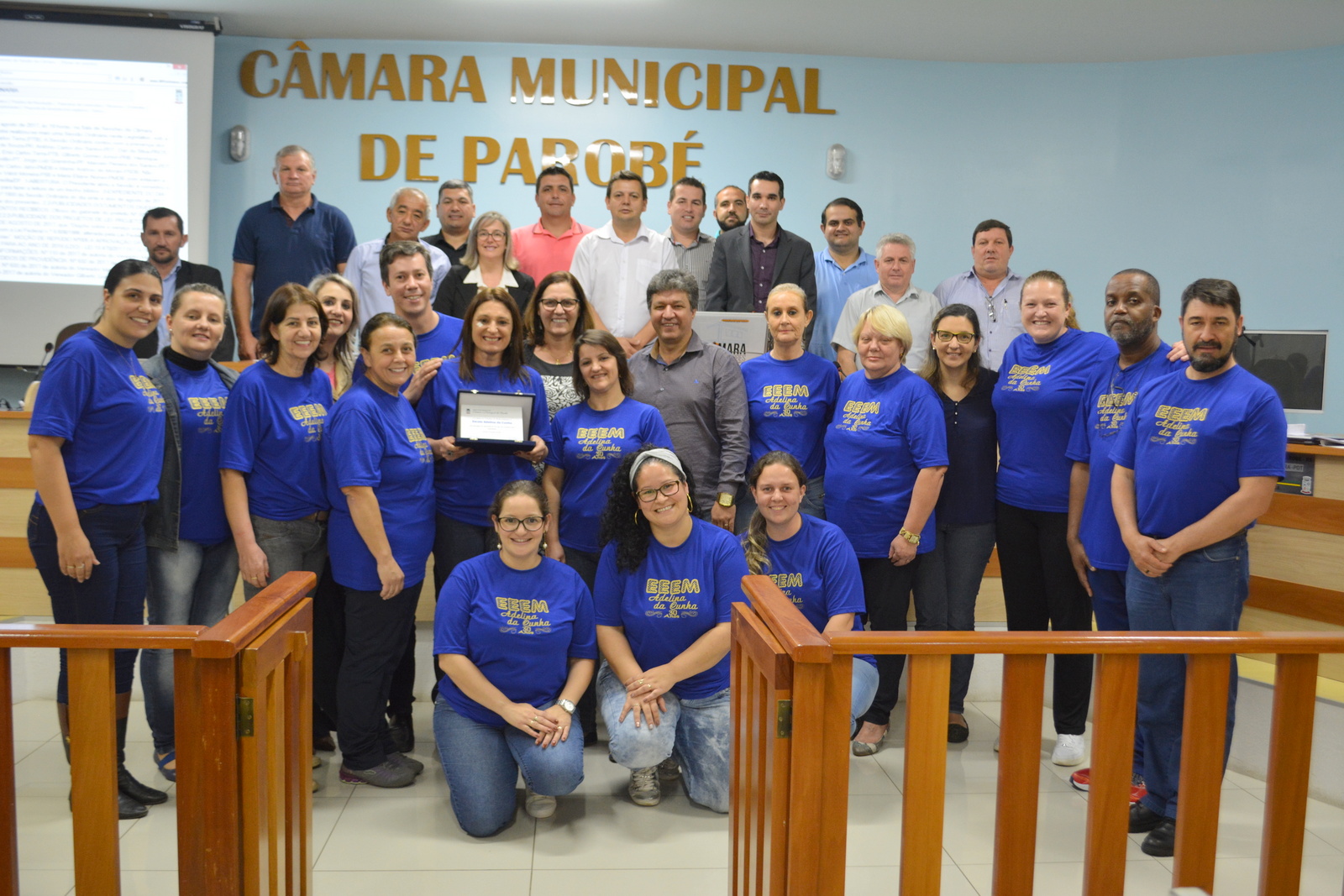 Câmara de Parobé realizou homenagem à escola Adelina da Cunha
