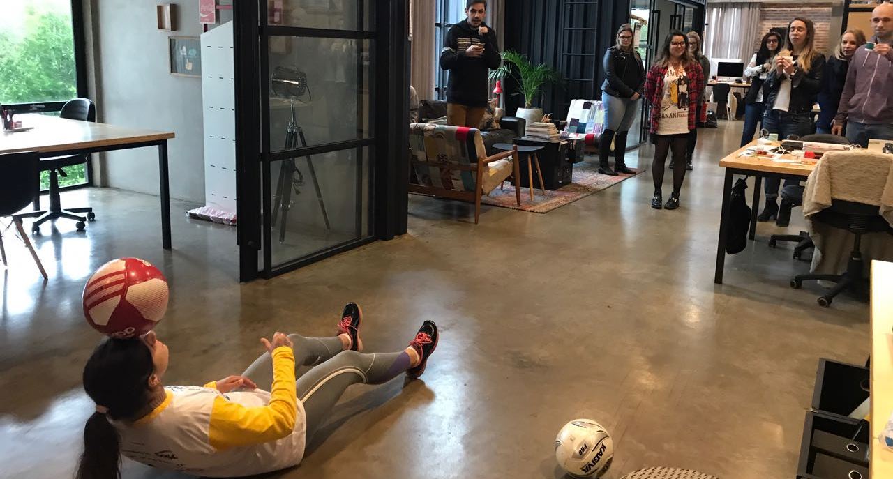 Taquarense quer entrar no livro dos recordes fazendo embaixadinhas