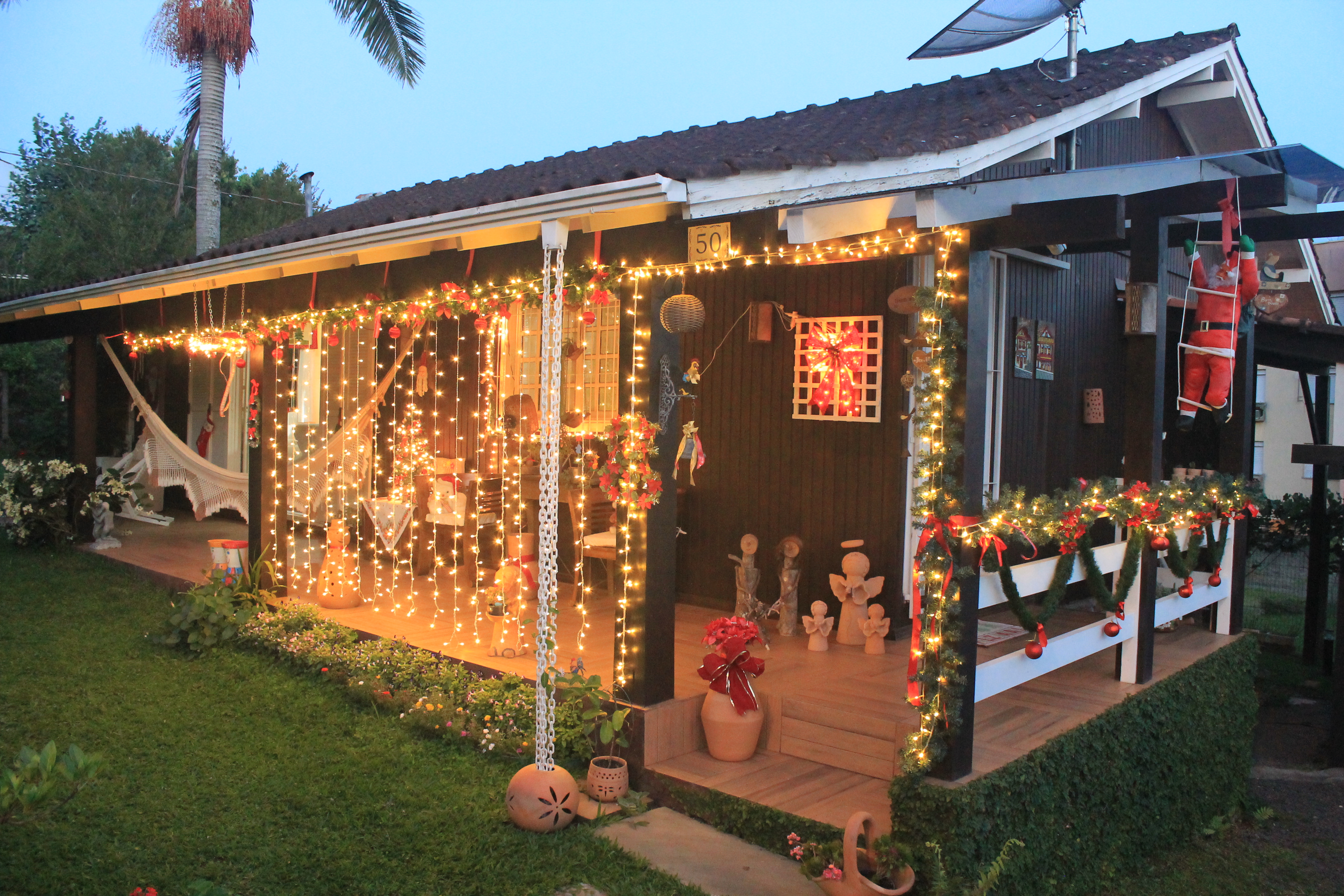 Moradores de Parobé mantêm tradição na decoração natalina há gerações