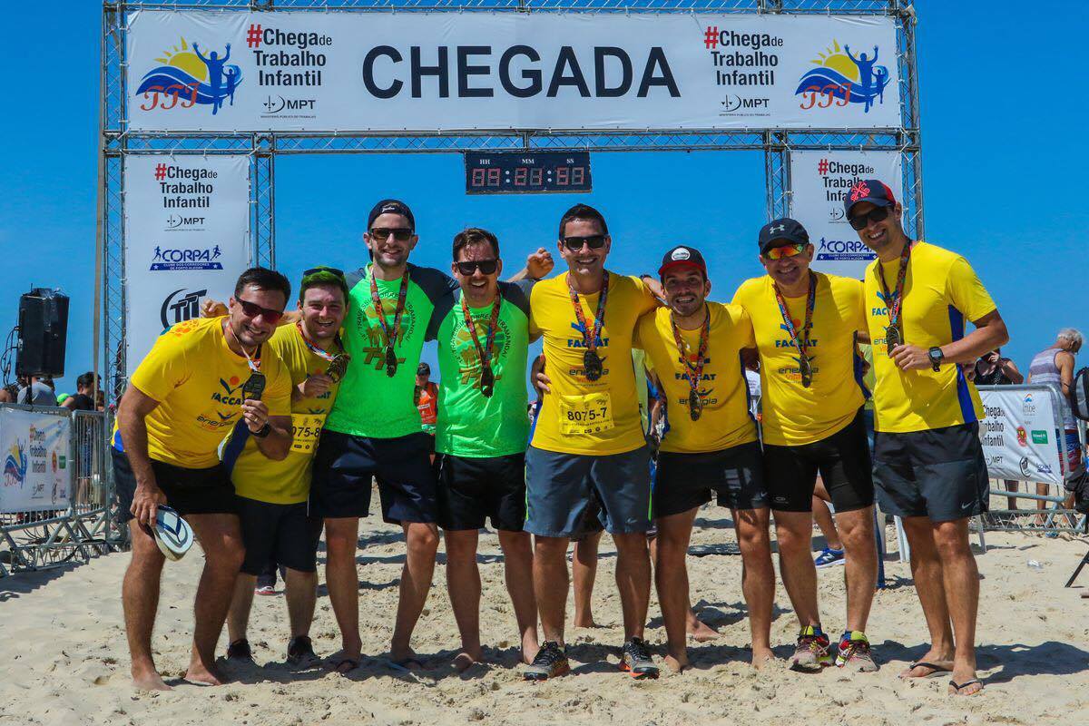 Grupos Ad Movere e Academia Energia Vital marcam presença e conquistam pódios na Travessia Torres-Tramandaí