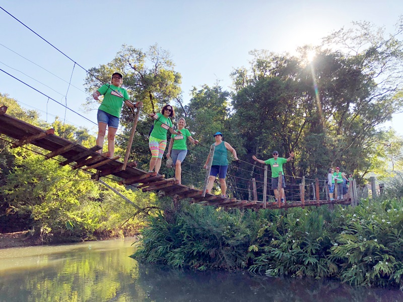 Grupo de caminhadas faz trajeto por localidades do interior de Taquara