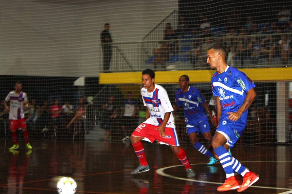 APF goleia na primeira partida do ano