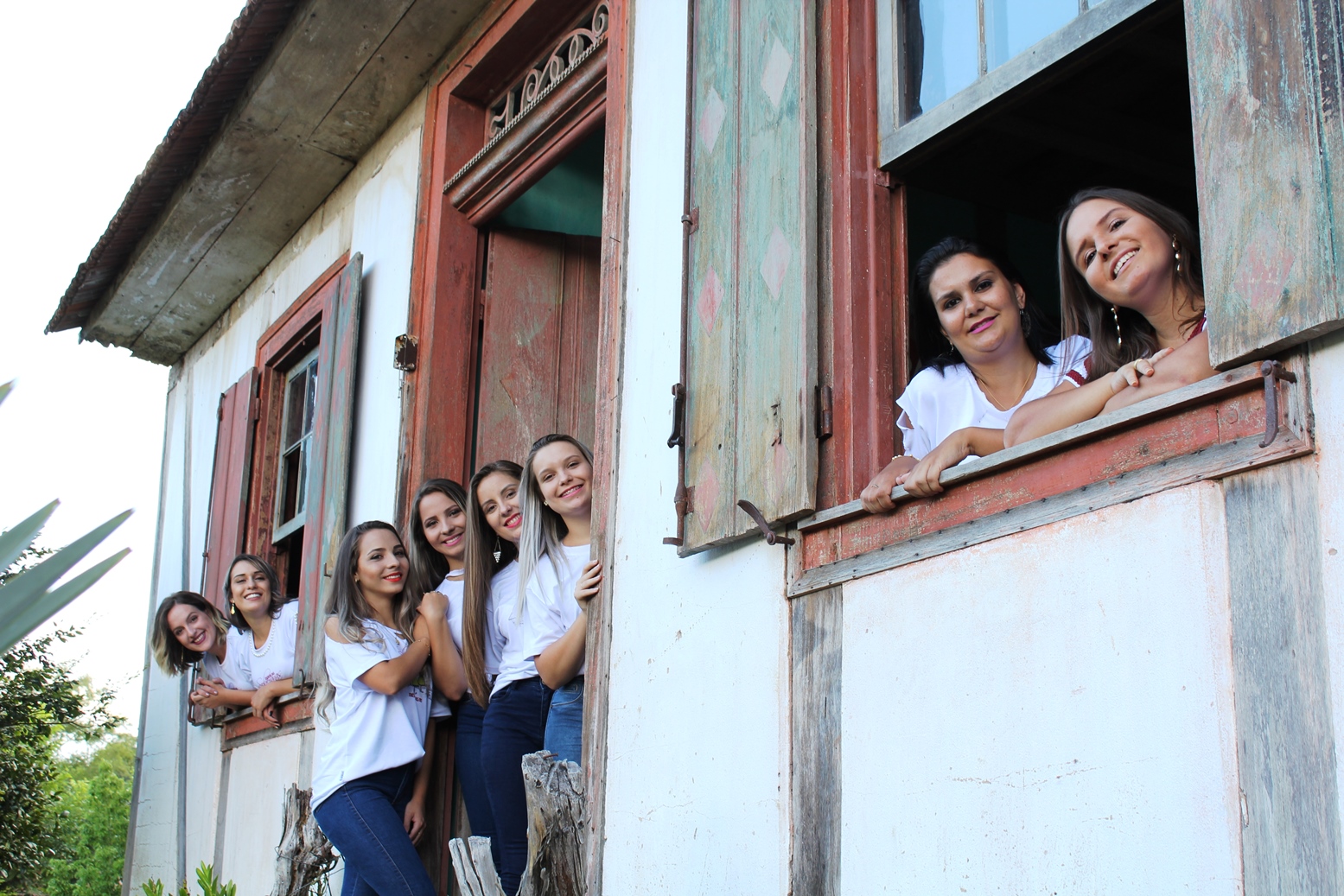 Conheça as oito candidatas a soberanas de Três Coroas