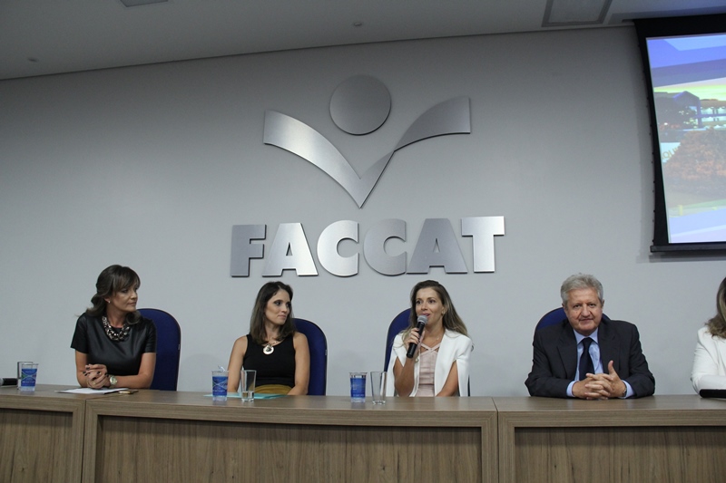 Mulheres relataram experiências em suas carreiras jurídicas na Faccat