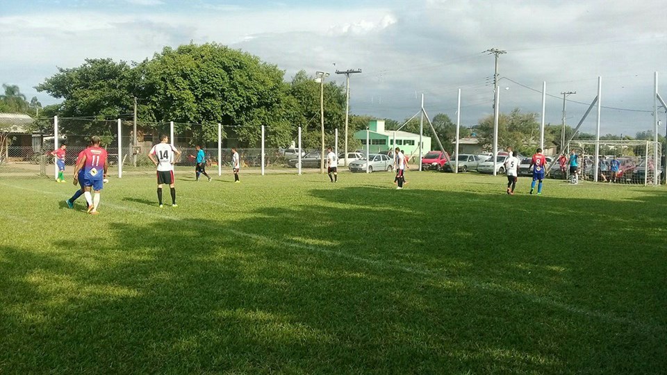 Parobé deu início ao Municipal de Futebol Sete