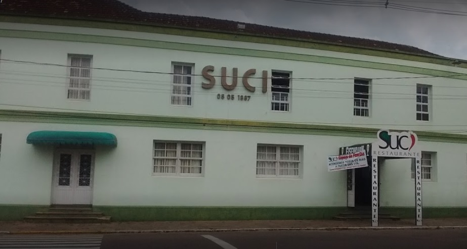 Suci realiza baile com os hits da década de 80