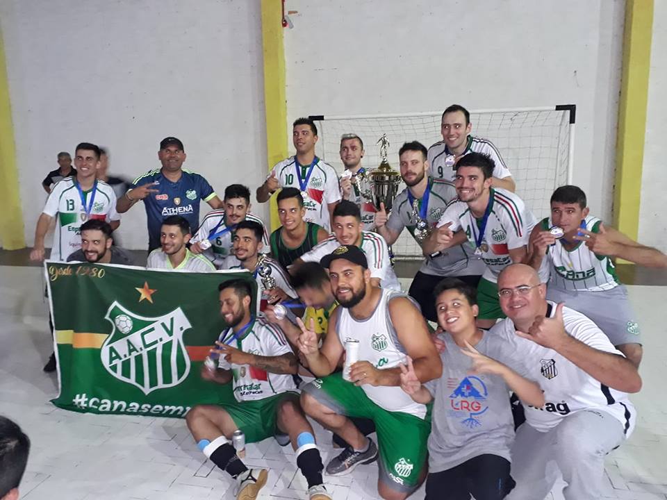 Cana Verde é campeão do Aberto de Futsal de Rolante