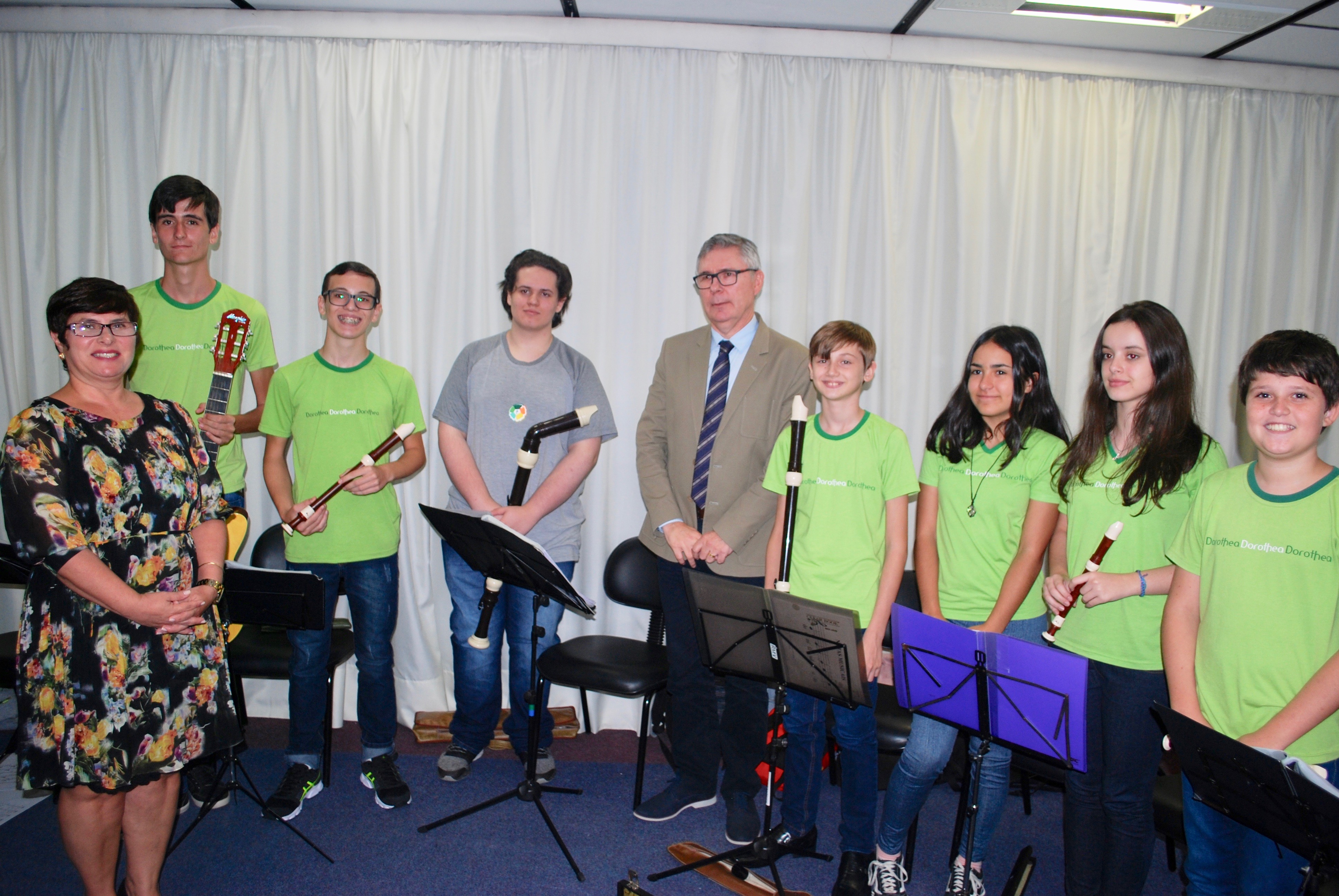 Dorothea participa de posse do Conselho Estadual de Educação