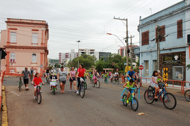 Passeio ciclístico comemora o aniversário de 133 anos de Taquara