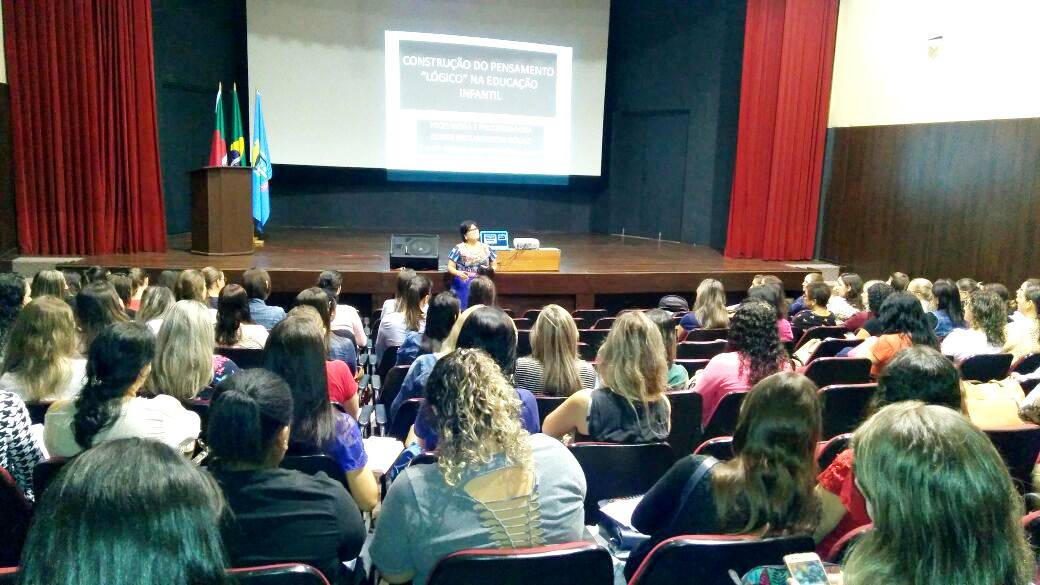 Formação para professores da educação infantil está no seu segundo módulo em Taquara