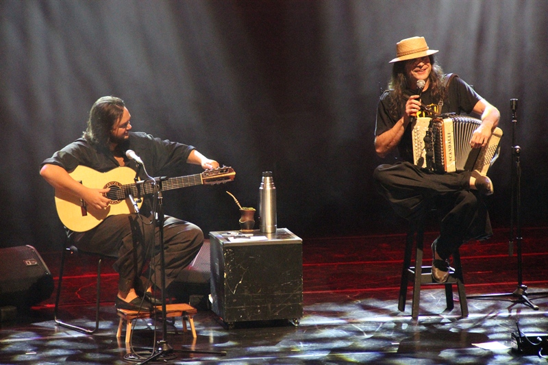 Taquara recebe novo trabalho de Renato Borghetti e Yamandu Costa