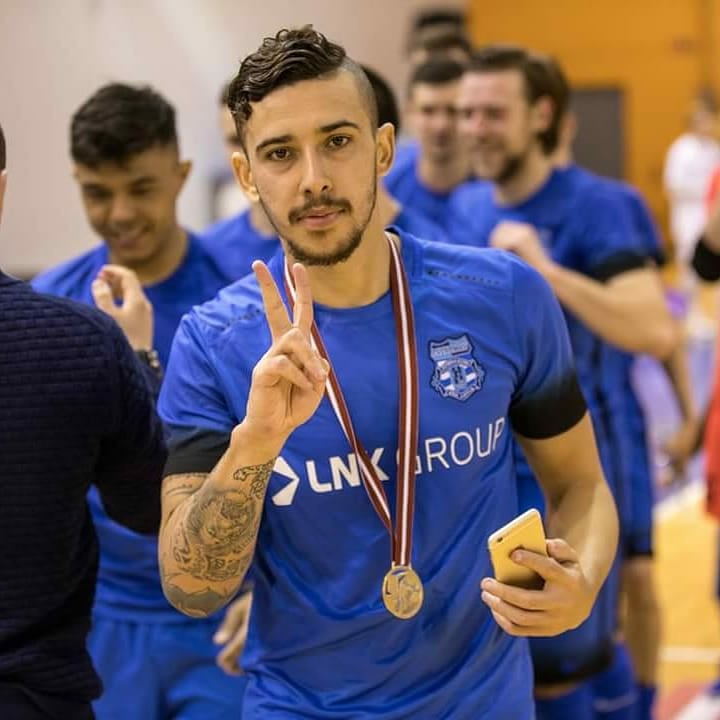 APF recontrata Xandy Penha e traz atleta da Letônia para disputa da Série Ouro