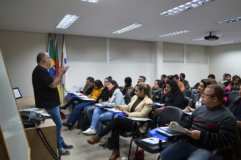 CDL de Parobé dá início ao projeto Universidade de Negócios