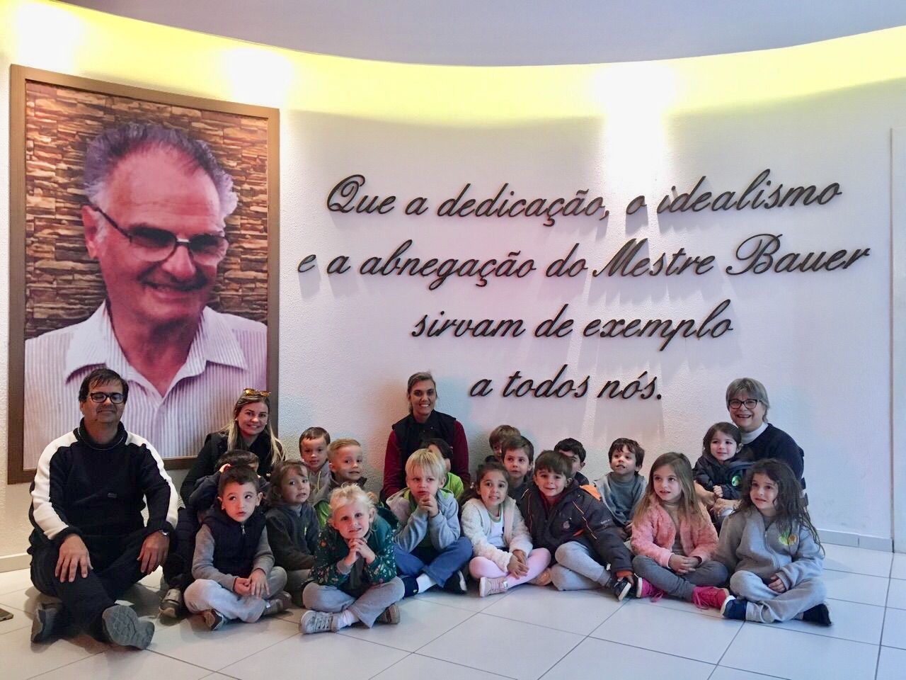 Maternal do Dorothea é a turma mais jovem a visitar o Museu do Cimol