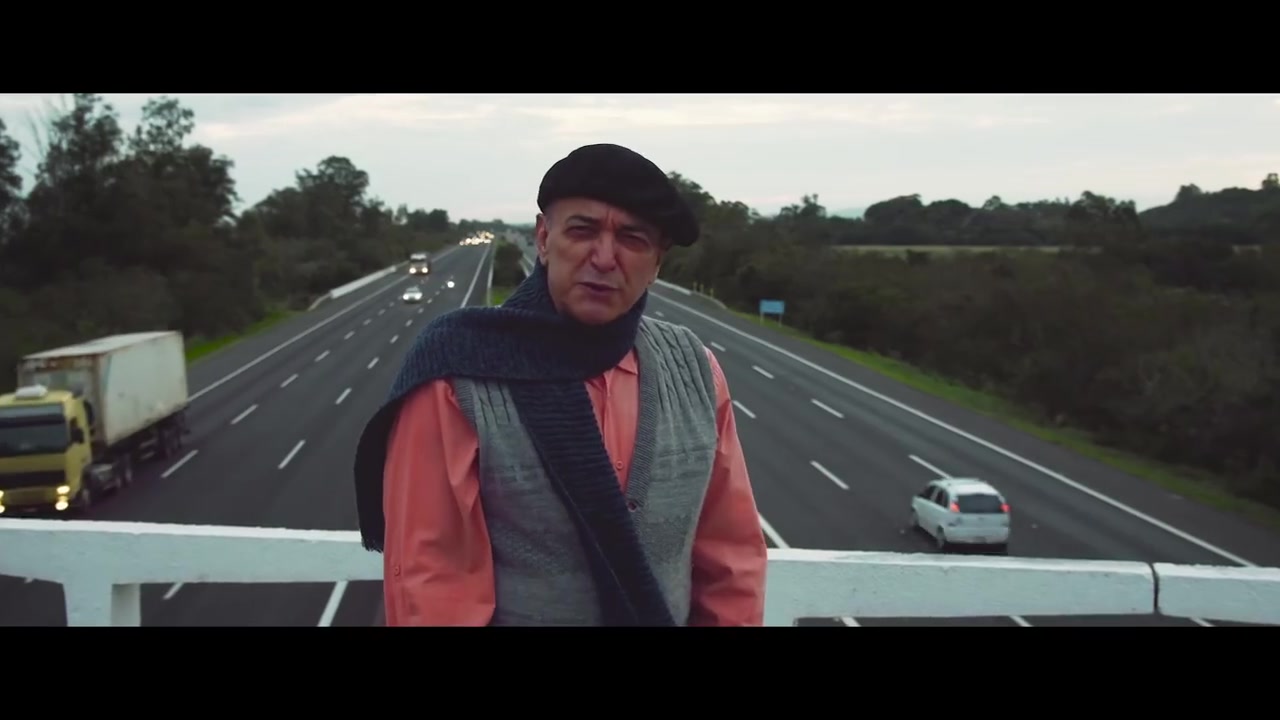 Odilon Ramos lança composição inspirada nos caminhoneiros; assista clipe