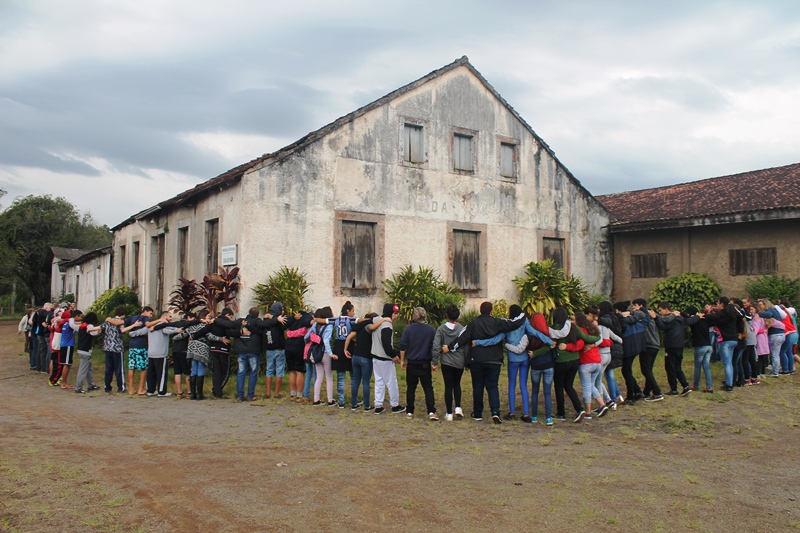 Abraço reforça importância cultural de prédios históricos da região