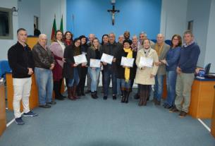 Câmara de Taquara presta homenagem à Estaja