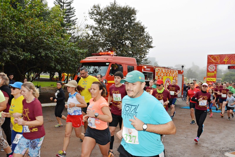 Mais de 350 bombeiros e atletas participam da 4ª Corrida dos Bombeiros Militares de Taquara