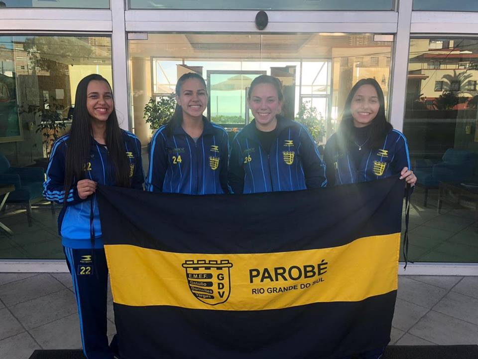 Estudantes de Parobé apresentam no Chile projeto sobre aproveitamento de giz desperdiçado