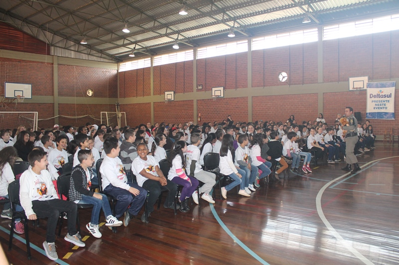 Educação e segurança: Proerd forma 400 alunos em Taquara