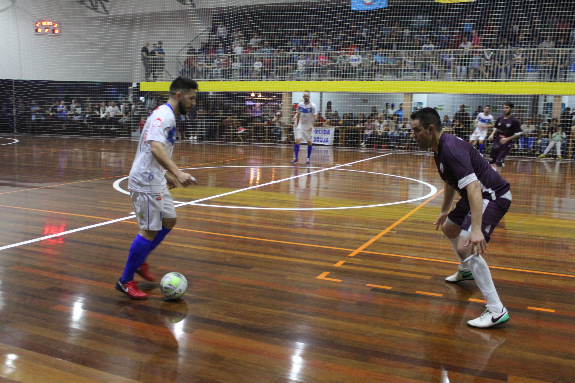 APF vence o Bento Gonçalves por 6 a 2 na Série Ouro