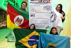 Baile busca recursos para ajudar participação de estudantes em feira no Peru