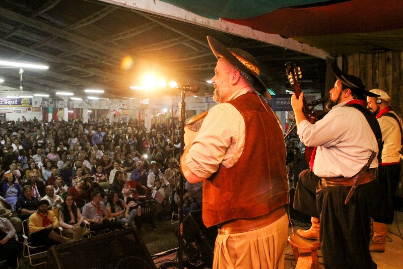 Espetáculos musicais e artísticos integram a programação do 12º Festejos Farroupilhas do Paranhana