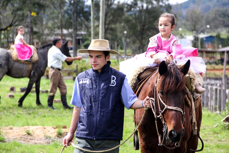Oficinas Culturais recebem cerca de dois mil alunos no 12º Festejos Farroupilhas do Paranhana
