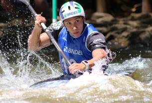 Atleta de Três Coroas disputa mundial de canoagem
