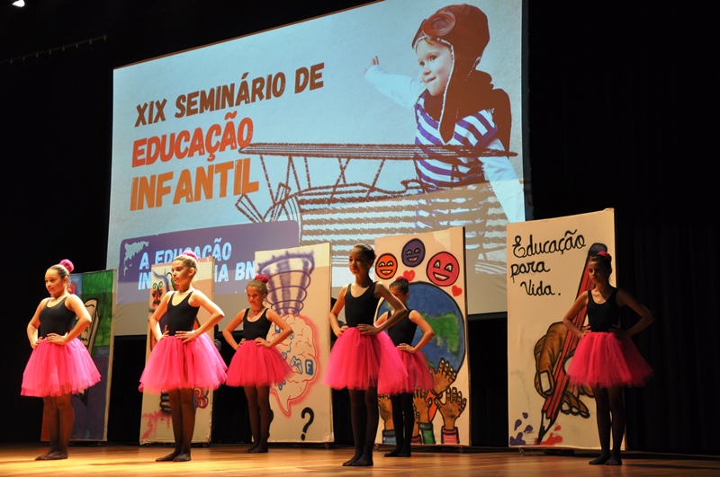 O presente e o futuro da Educação em discussão na Faccat