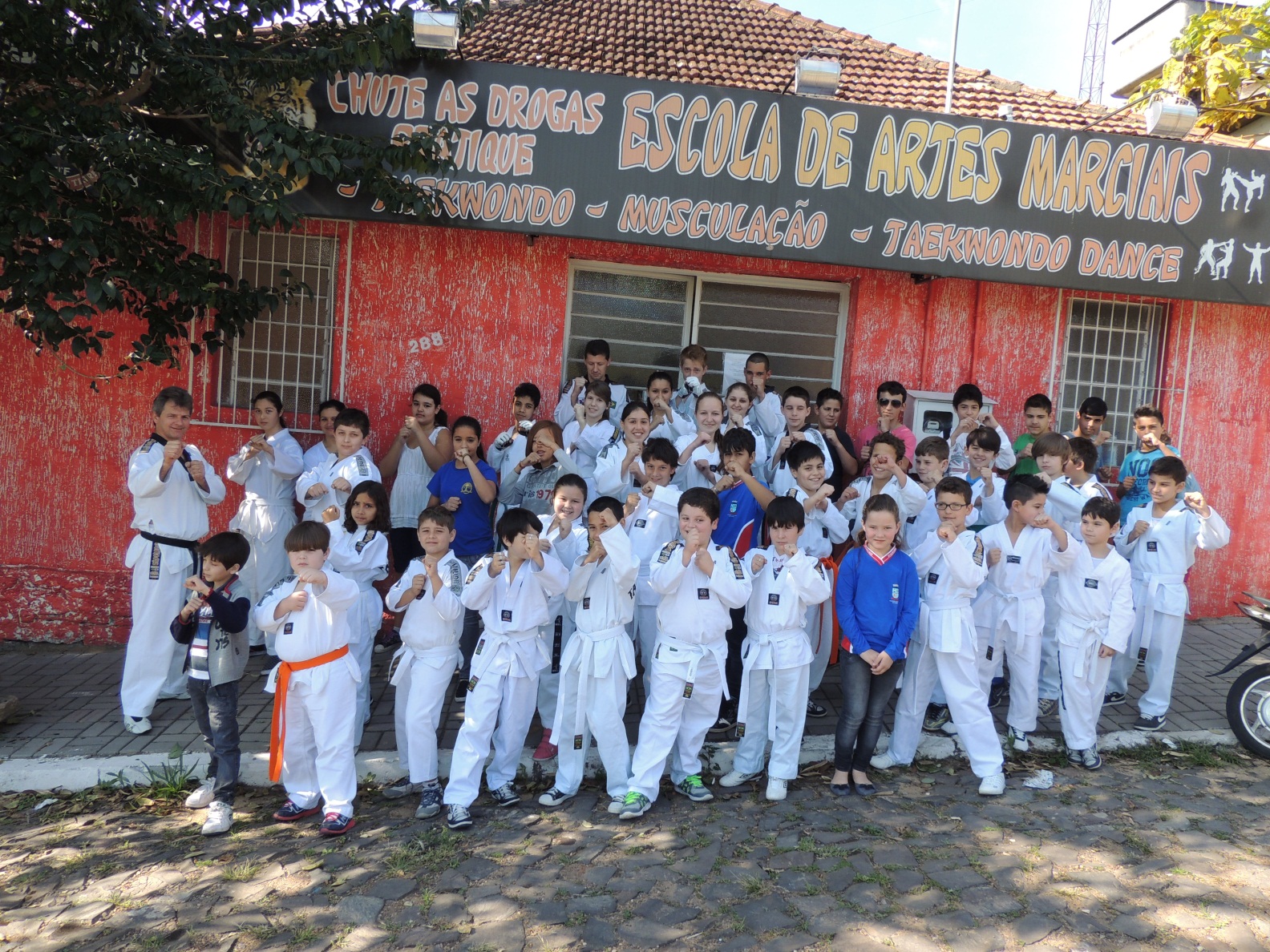 Lojas Benoit é apoiadora da Liga de Taekwondo de Parobé